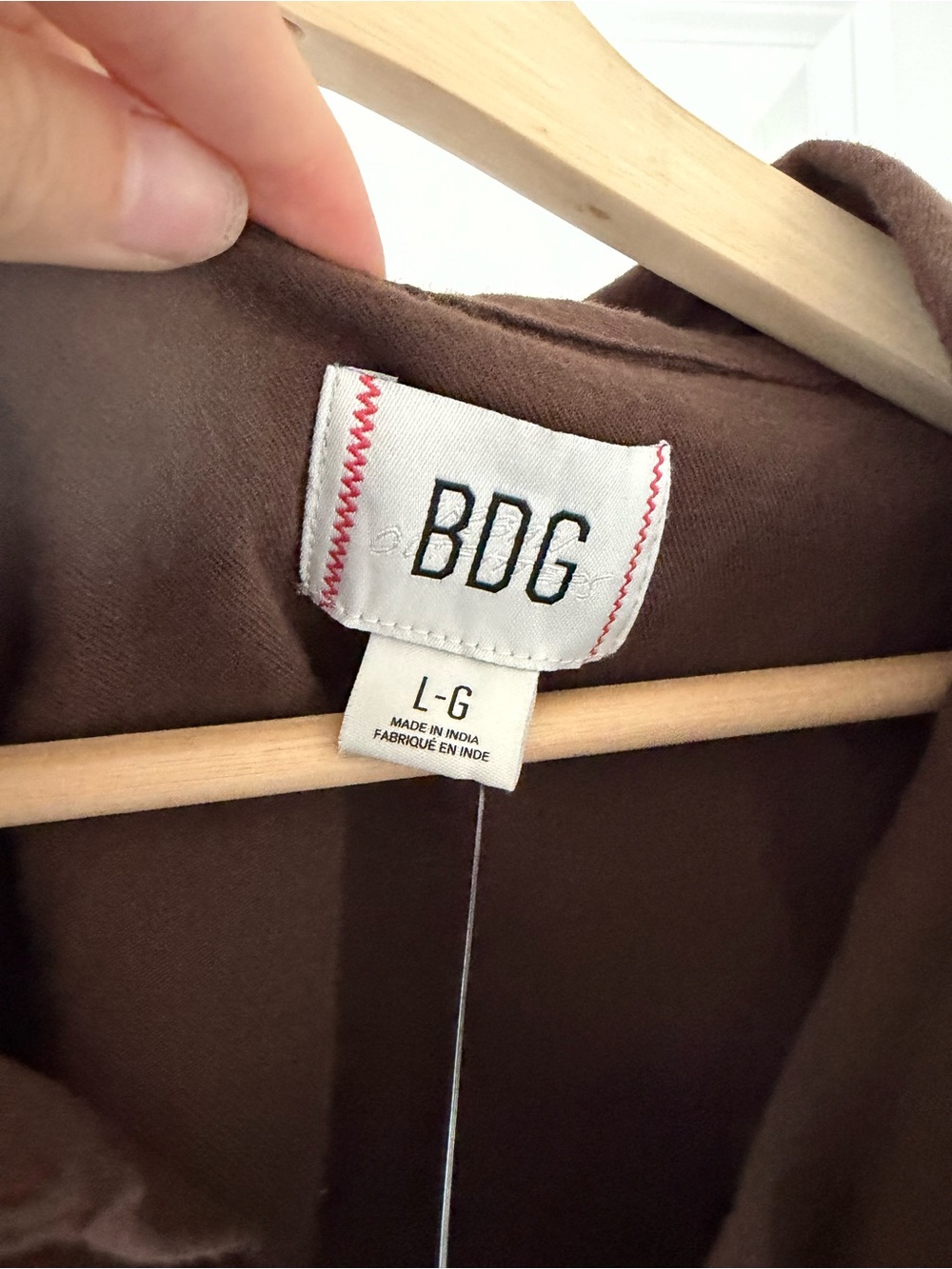 BDG Men's Cropped Brown Shirt Jacket with Snap Flap Pockets - Picture 4 of 6